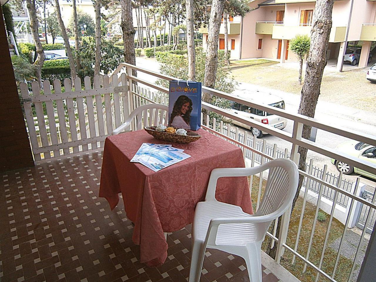 Elia Apartment Bibione Exterior foto